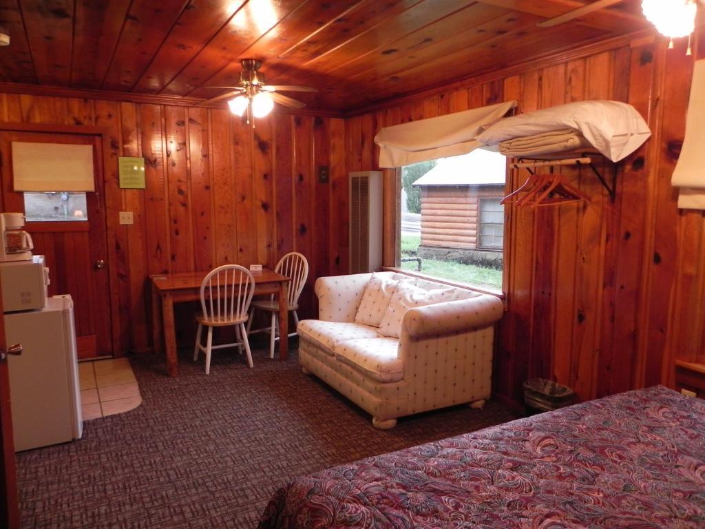 Apache Village Cabins Ruidoso Bilik gambar