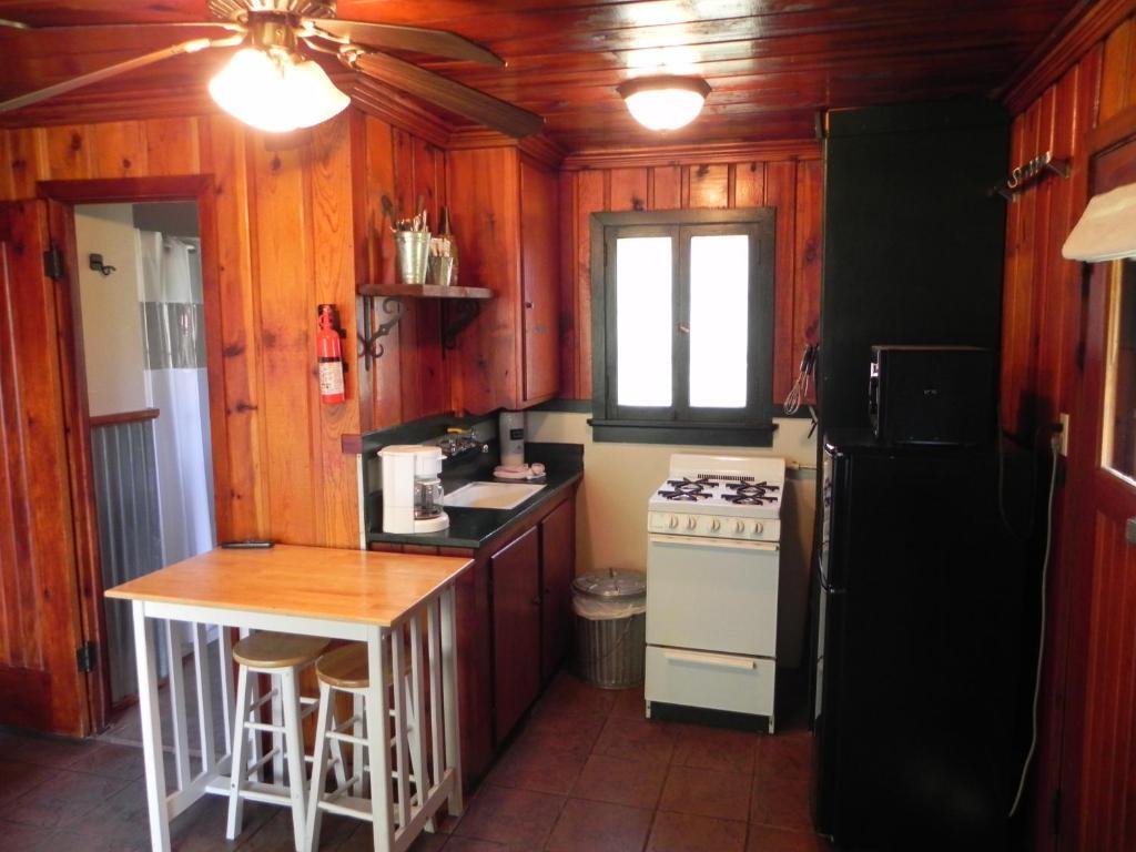Apache Village Cabins Ruidoso Bilik gambar