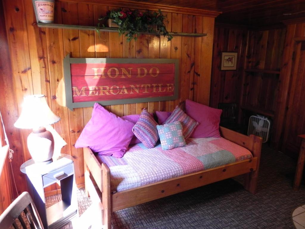 Apache Village Cabins Ruidoso Bilik gambar
